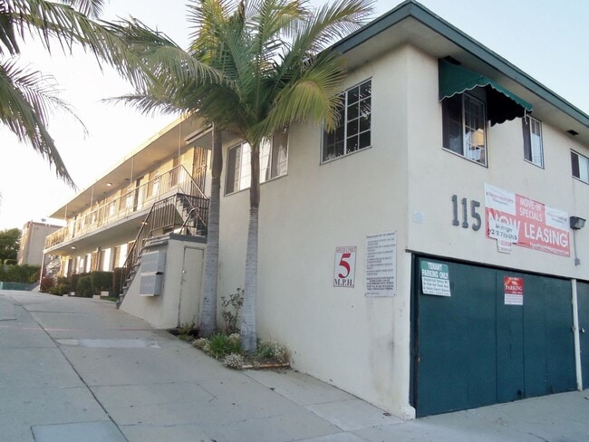 Interior Photo - 111-115 E. Beach Ave.