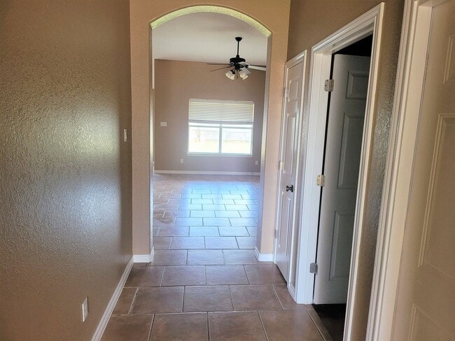 Foto del edificio - 3027-3029 LodgePole