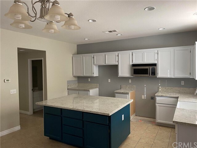 Building Photo - 12935 Corsair Ct