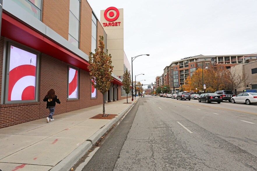 Goose Island Neighborhood Guide Living in Chicago