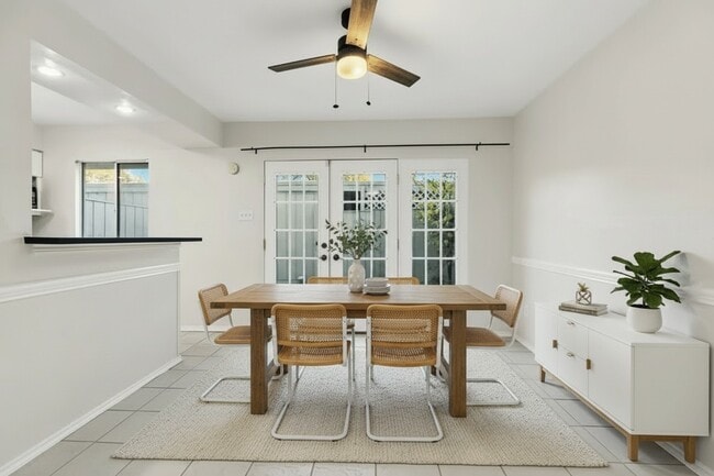 Building Photo - 6422 Burgoyne Dr.