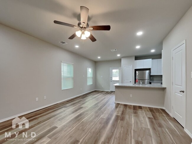 Building Photo - 1234 Shadwell Dr