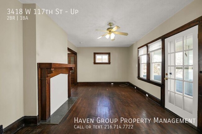 Foto del edificio - 3418 W 117th St