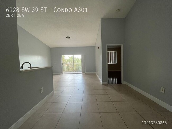 Photo - 6928 SW 39th St Apartment