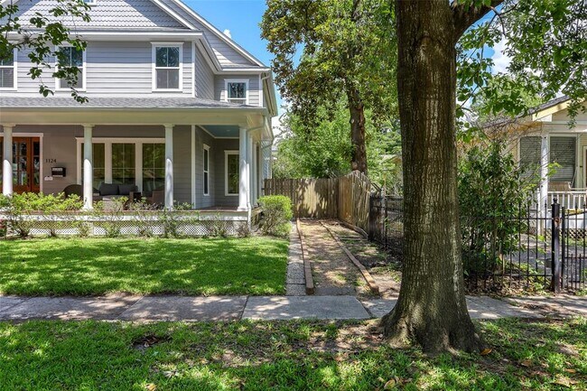 Foto del edificio - 1124 Columbia St