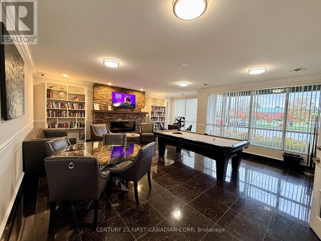 Building Photo - 353 Commissioners Rd W