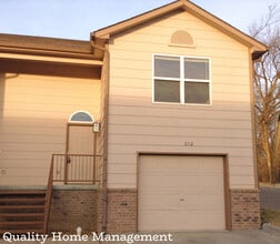 Building Photo - 1132 Country Club Ln