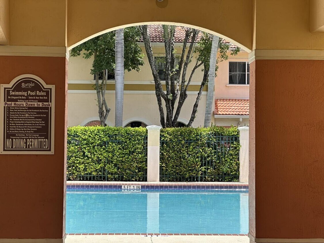 Foto principal - 302 S Santa Catalina Cir