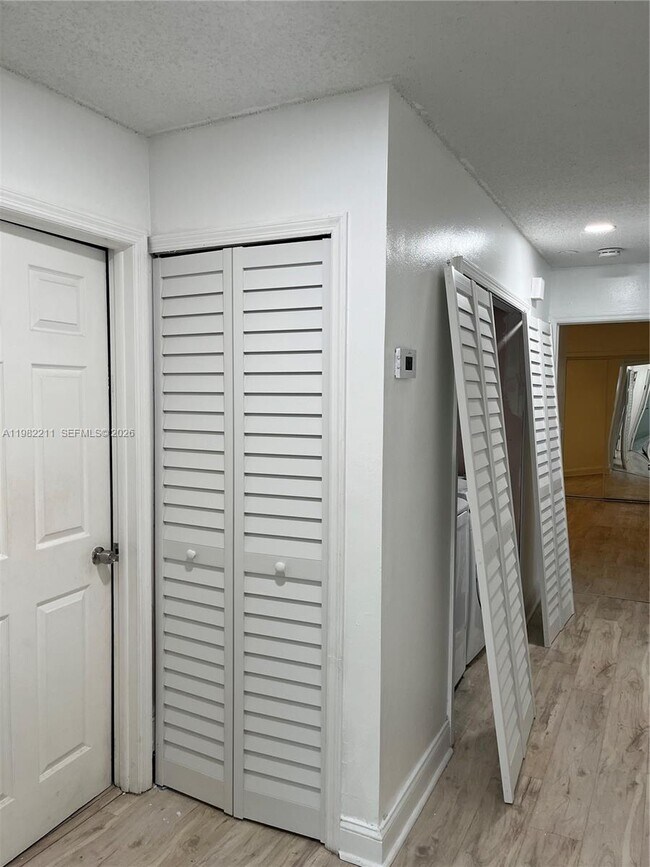 Foto del edificio - 13485 SW 28th St