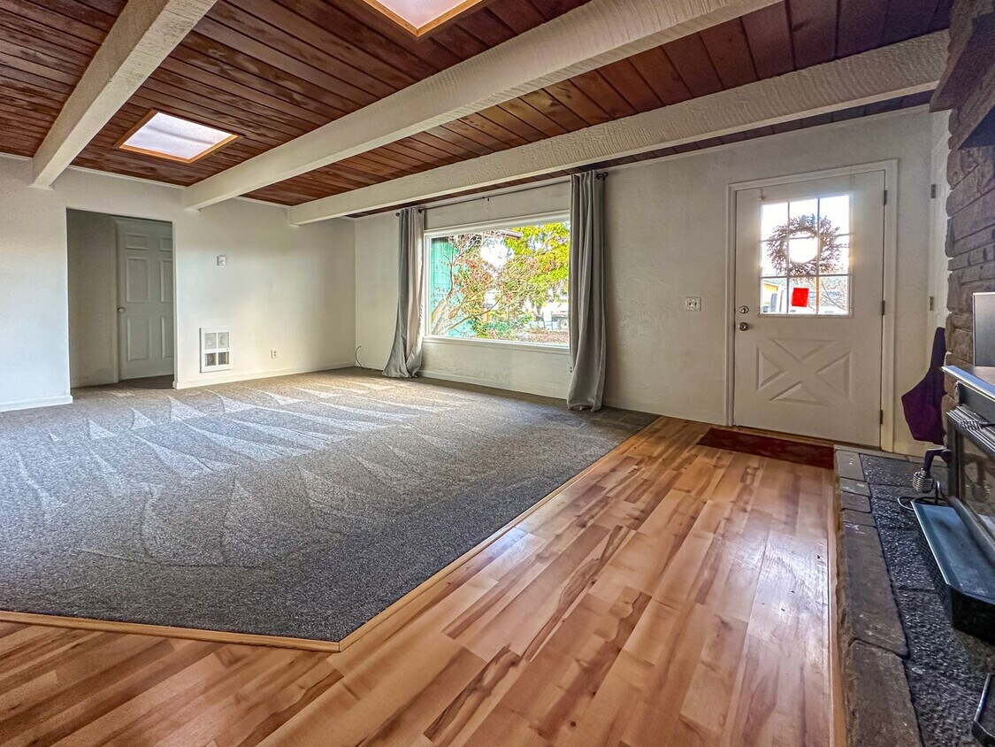 717 E Alder St, Sequim, WA 98382 House Rental in Sequim, WA