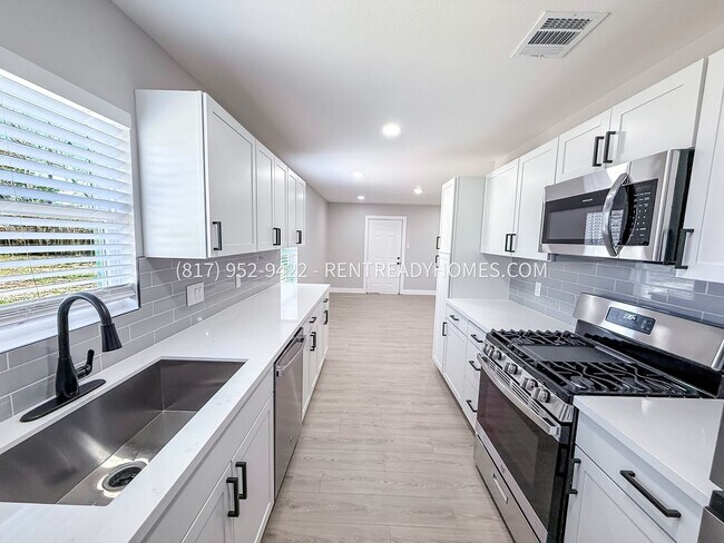 Foto del edificio - 10242 Fuqua St