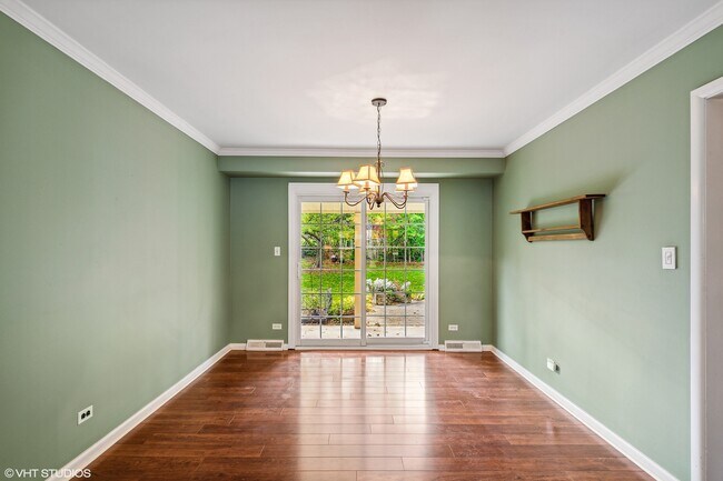 Foto del edificio - 219 E Rockland Rd