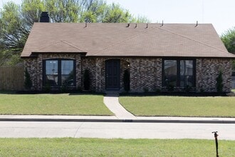 Building Photo - 432 East Belt Line Rd