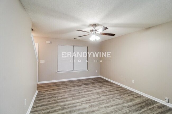 Foto del edificio - 204 Lossie Ln