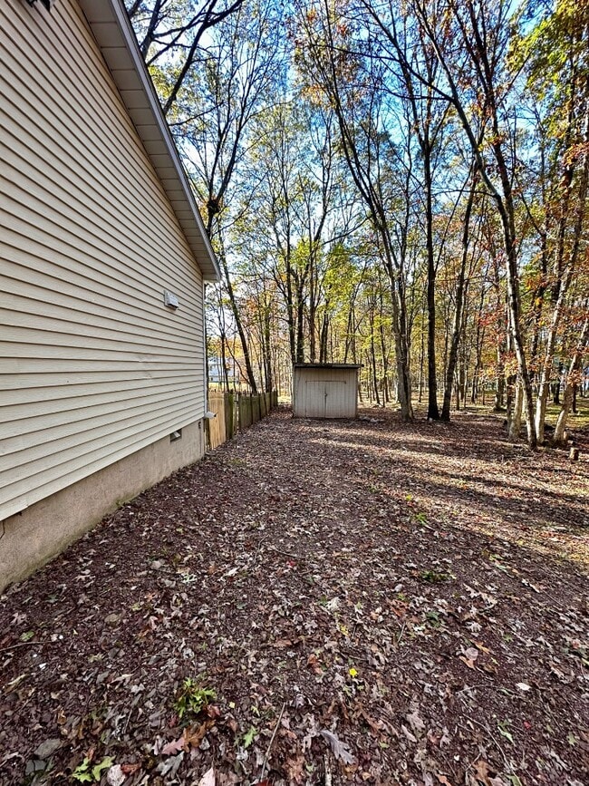 Building Photo - 101 Mohawk Trail