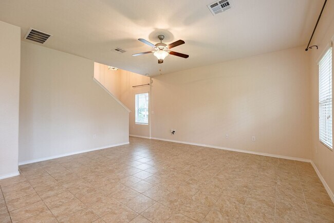Building Photo - 10120 Crescendo Ln
