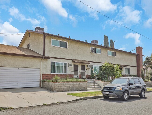 Foto del edificio - 220 S 7th St