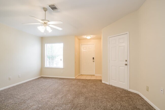 Foto del edificio - 21638 Karpathos Ln
