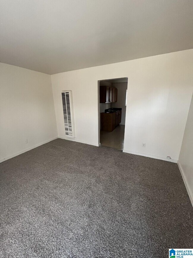 Foto del edificio - 3925 13th Ave N