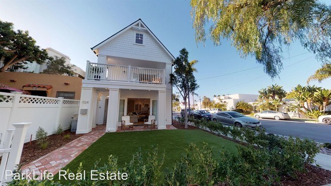 Building Photo - 4 br, 2.5 bath  - 1124 8th Street