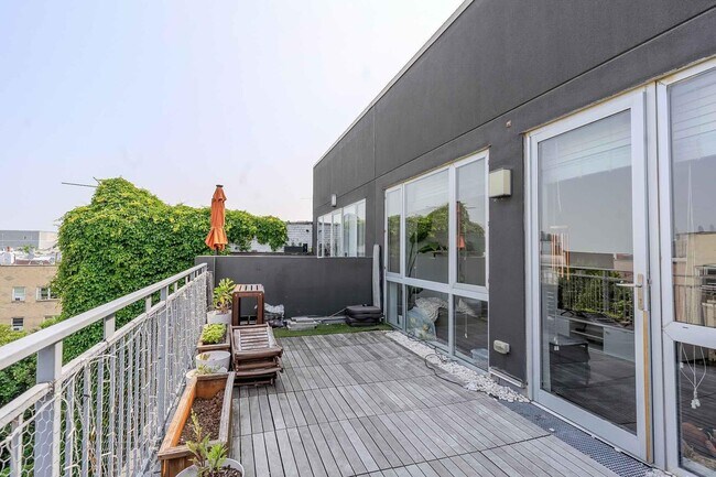 Foto del edificio - 307 Cooper St