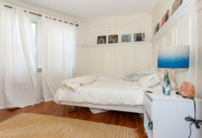 Foto del edificio - HOTTEST 6 BED IN BROOKLINE!!! DON’T MISS OUT!!!!