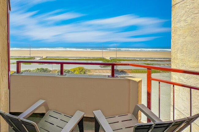 Foto del edificio - 855 La Playa St