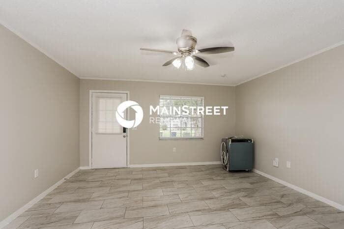 Foto principal - 3 Bedroom Pet-Friendly Home in WINTER HAVE...
