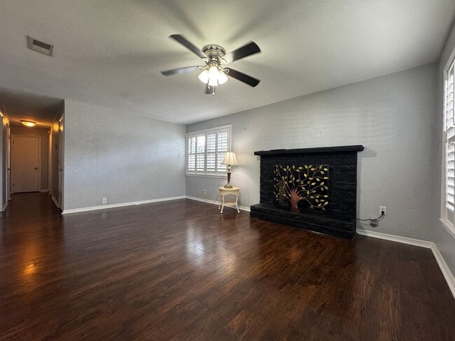 Photo - 3/2 in Ormond Terrace House