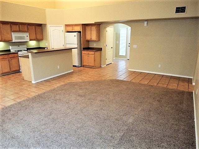 Building Photo - 6285 W Ocotillo Meadow Dr