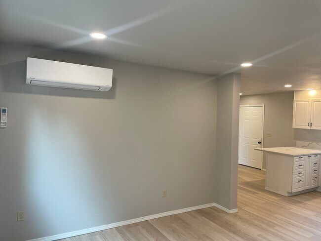 Foto del edificio - 1769 NE 19th St