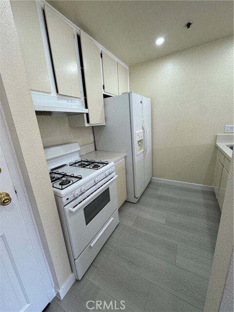 Foto del edificio - 2616 Canada Blvd