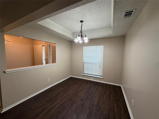 Building Photo - 1221 Castleman Dr