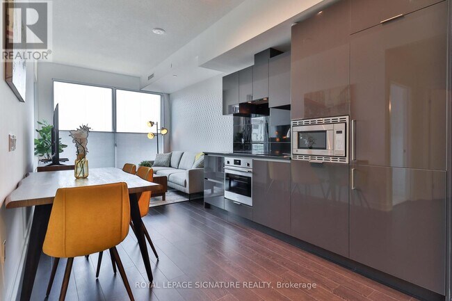 Photo du bâtiment - 121 St Patrick St