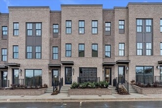 Building Photo - 742 Urban Grange Wy