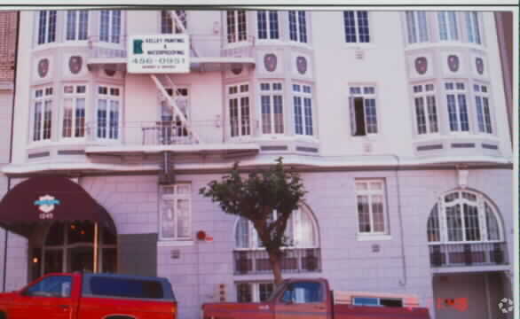 Building Photo - Maryanna Apartments