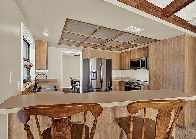 Foto del edificio - 401 Running Horse Rd