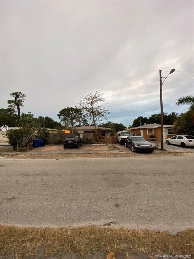 Foto del edificio - 1415 NW 2nd Ave