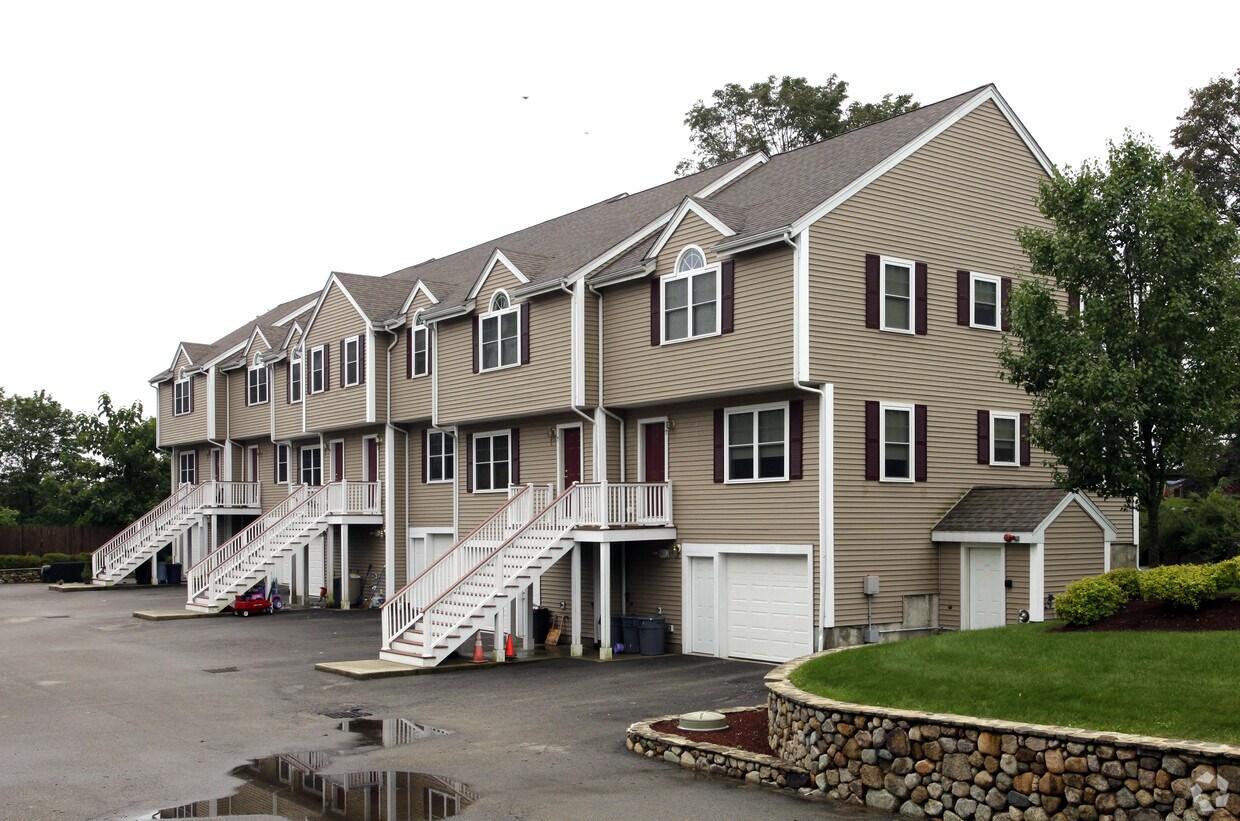 45 Prospect Hill St, Quincy, MA 02169 Apartments in Quincy, MA