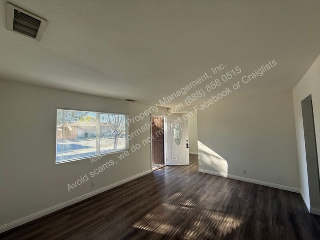 Building Photo - Pet Friendly - Comfortable 2-Bedroom Home on a Quiet Cul-de-Sac in Hemet