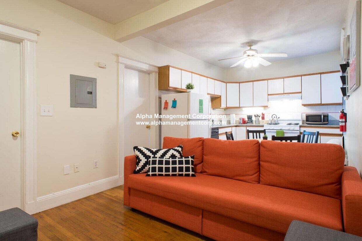 Primary Photo - 56 Queensberry St