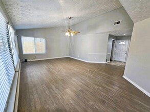 Building Photo - 23915 Tayloe House Ln