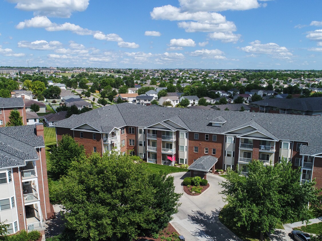 Chantacleer Apartments Lincoln, NE