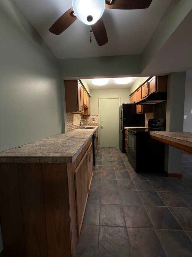 Foto del edificio - 3911 Fort St