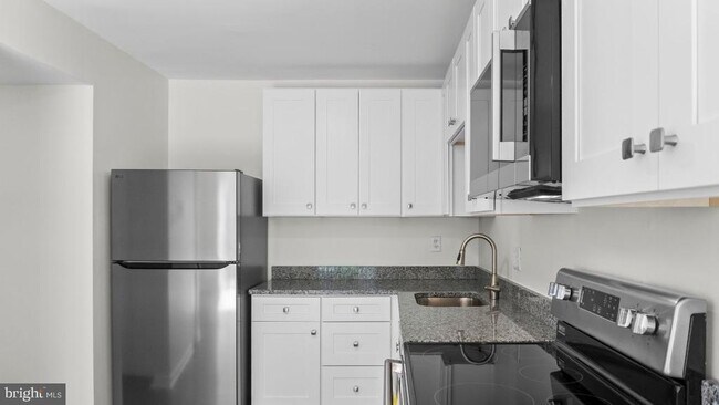 Foto del edificio - 18531 Bay Leaf Way