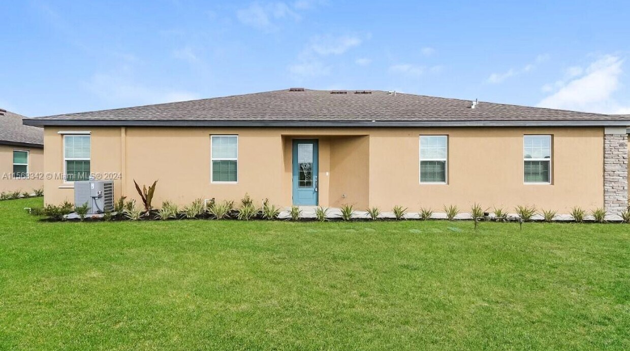 Foto principal - 5208 Jovial Ct
