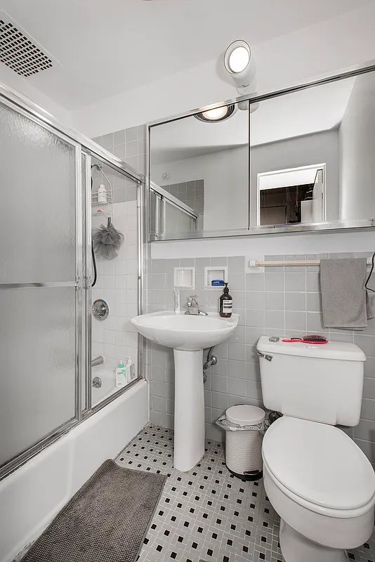 Foto del edificio - 196 Prince St