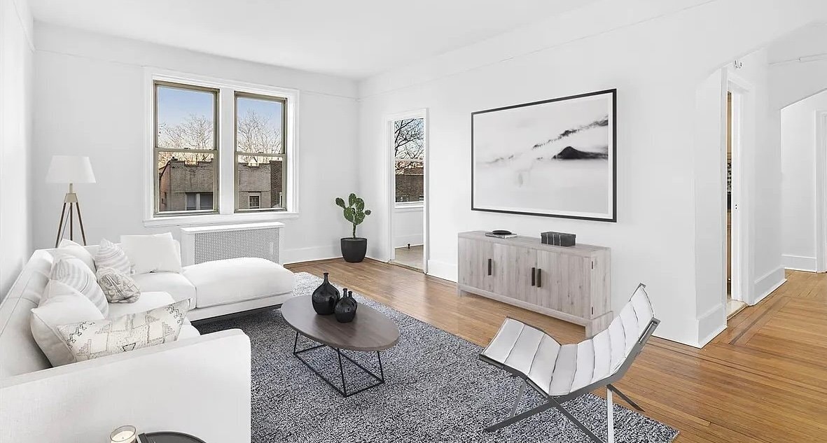Primary Photo - The bright and well proportioned living ro...