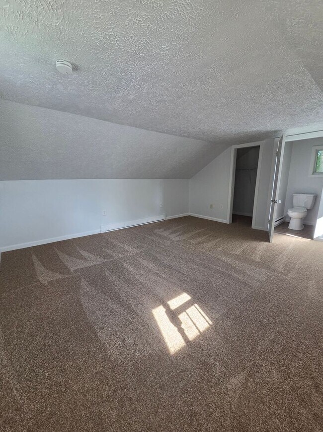 Foto del edificio - 2-Bedroom Wind Gap Home Available Now!