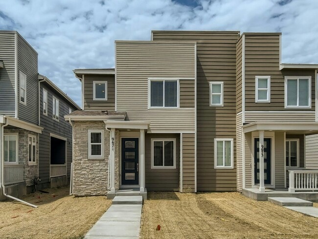 Building Photo - 9671 Truckee St